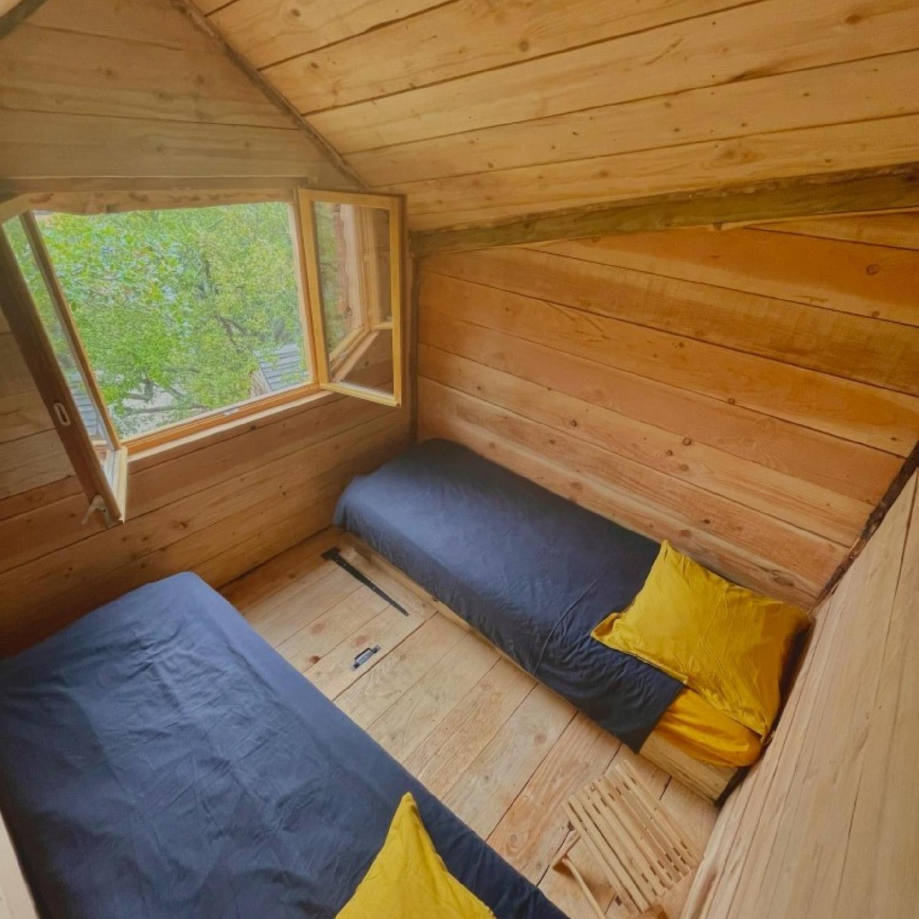 Caramany, A Proximite - Perchees - Mobil-homes - Emplacements Nus Pour Camping-cars, Tentes, Caravanes Camping